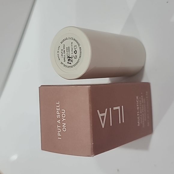 NIB ✅ ILIA #AT LAST Multi-Stick Cream Blush + Highlighter + Lip Tint ✨ NIB - Picture 8 of 9